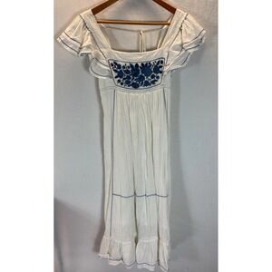 M.a.b.e "Alberta" Dress Embroidered‎ Flutter Sleeve Boho Blue White size XS